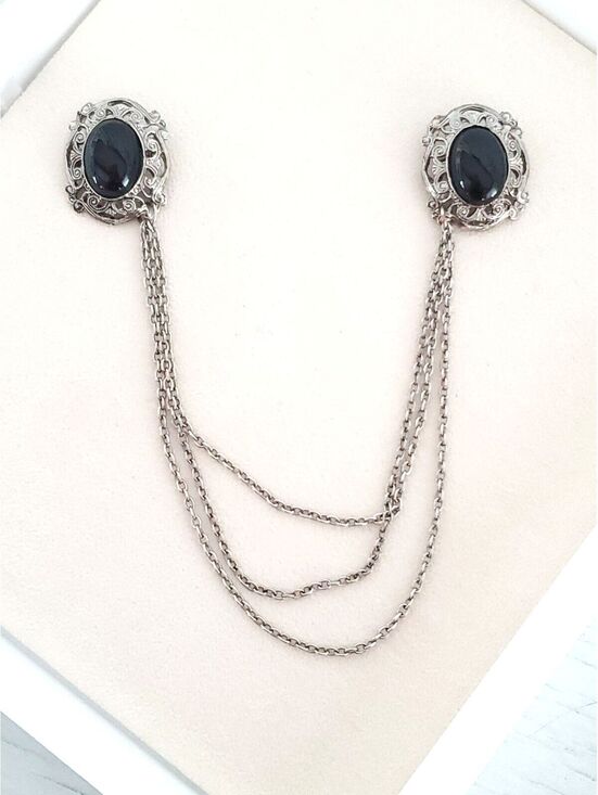 None Jewelry - Vintage Style Double Oval Chain Brooch